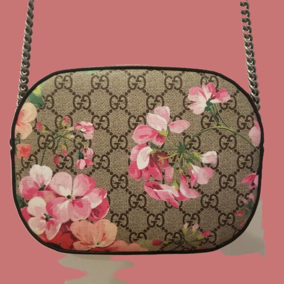 Gucci GG Blooms Supreme Canvas Shoulder Bag in Multi/dry Rose - Picture 2 of 15